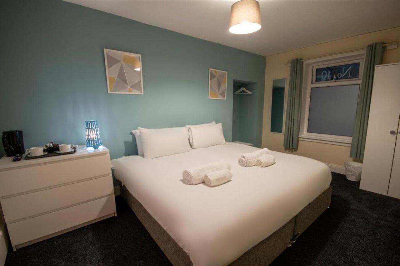 Irvine Riverside Guesthouse By Payman Club Экстерьер фото